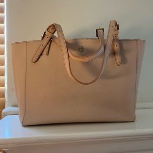 Light pink Tory Burch tote